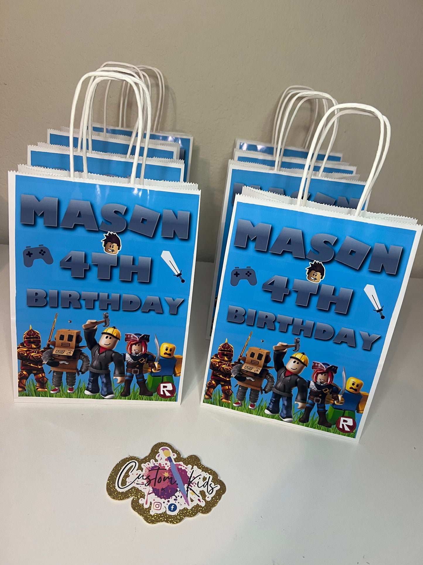 12 Custom Party Bags