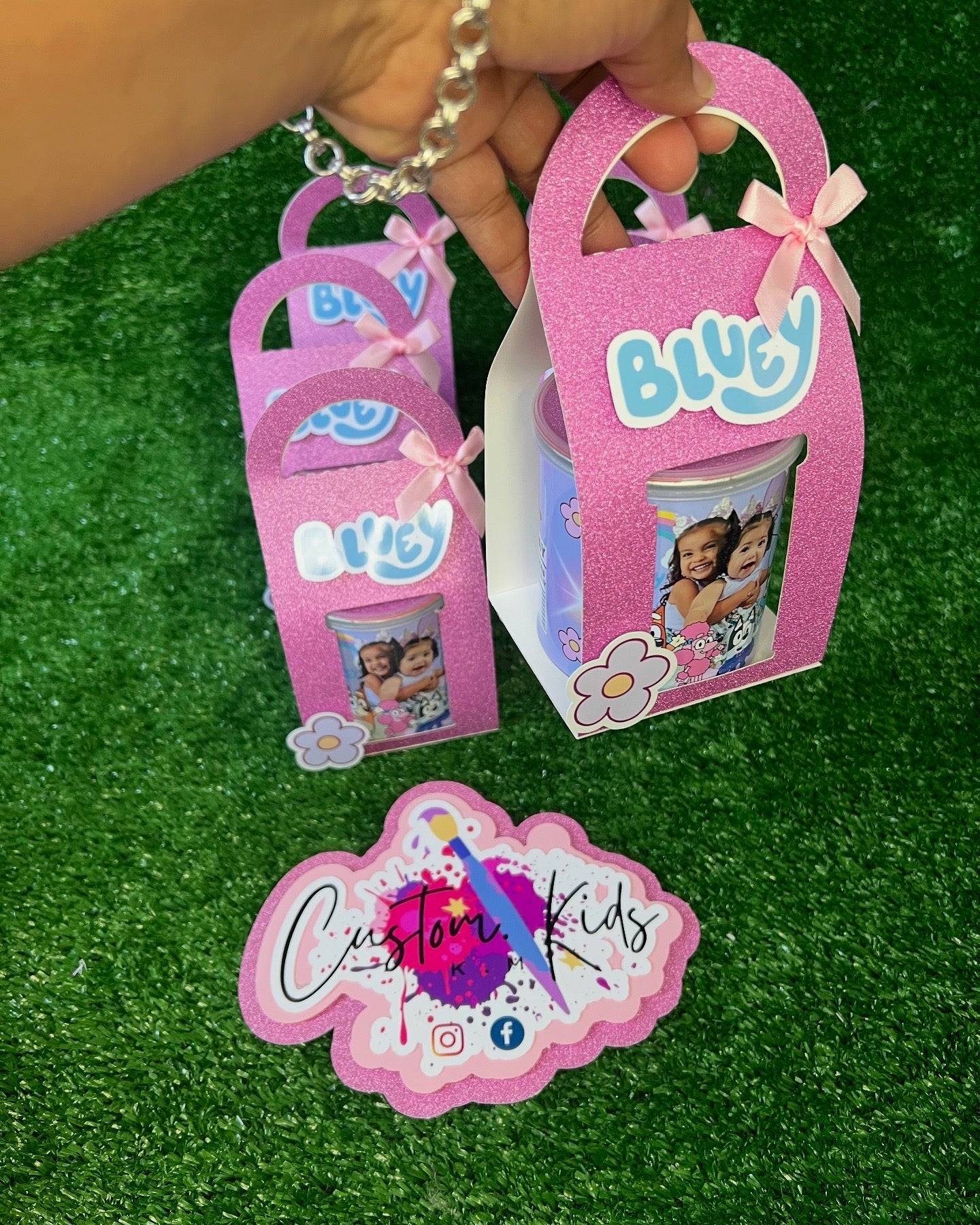 12 custom Pringle holders(any themed)